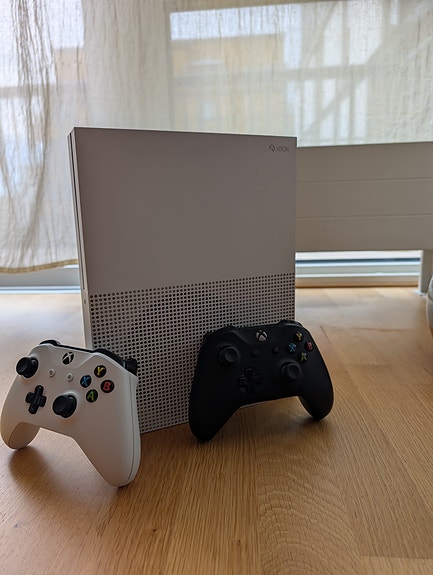 Product image 2 of 4