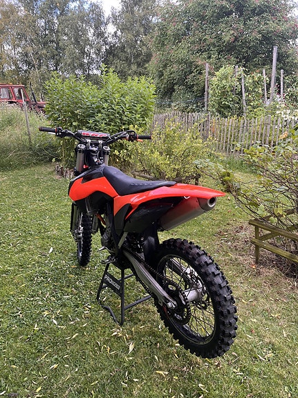 KTM SX-F 350cc 4 of 9