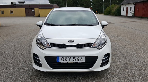 Kia Rio 12 of 25