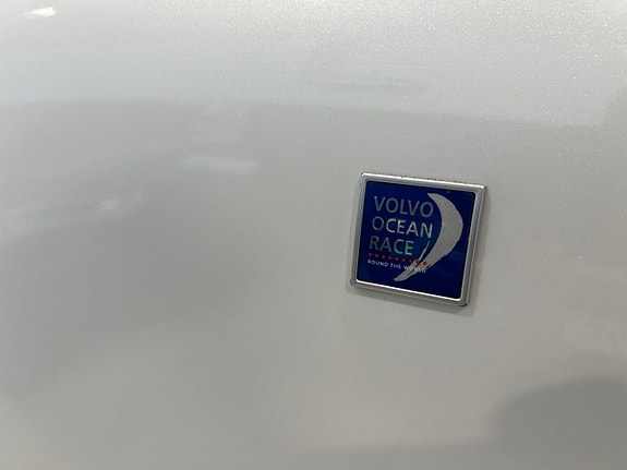 Volvo V40 Cross Country 26 of 26