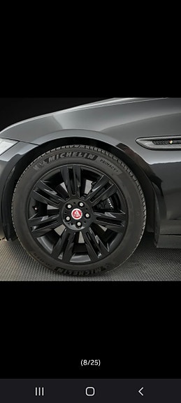 Jaguar XF 3 of 19