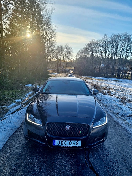Jaguar XF 19 of 19