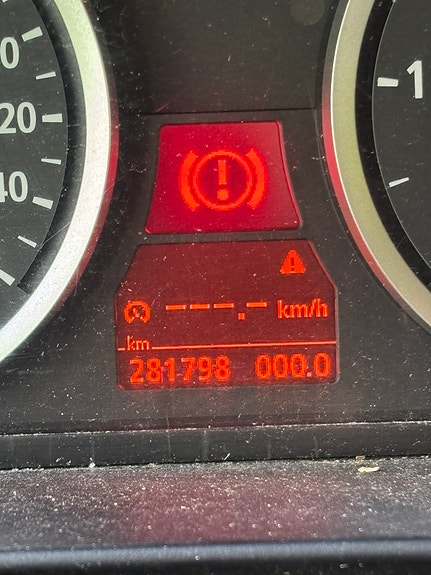 BMW 520d 3 of 3