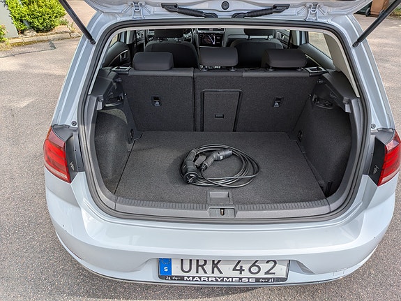 Volkswagen e-Golf VII 8 of 8