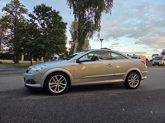 Opel Astra 4 of 10
