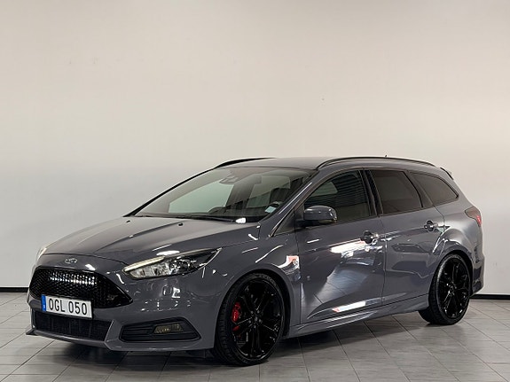 Ford Focus 4 of 29