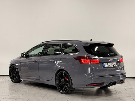 Ford Focus 6 of 29
