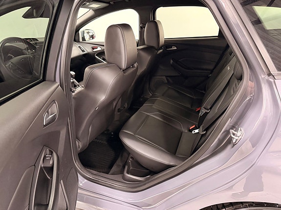 Ford Focus 15 of 29