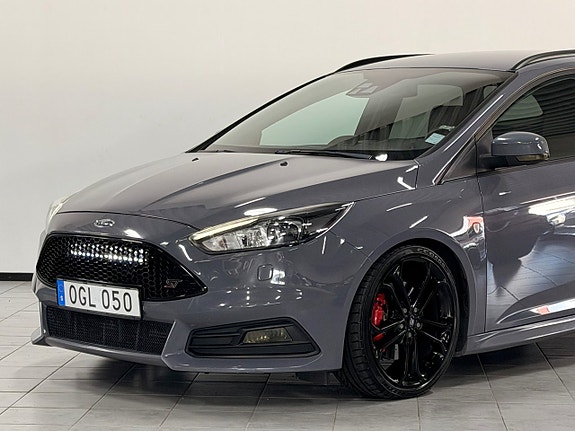 Ford Focus 5 of 29