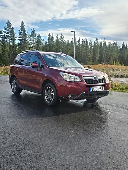 Subaru Forester 3 of 16