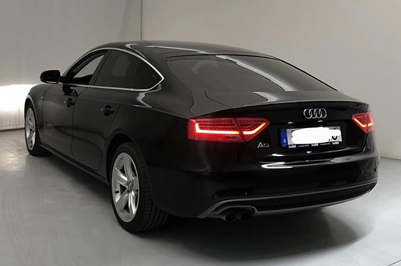 Audi A5 2 of 6