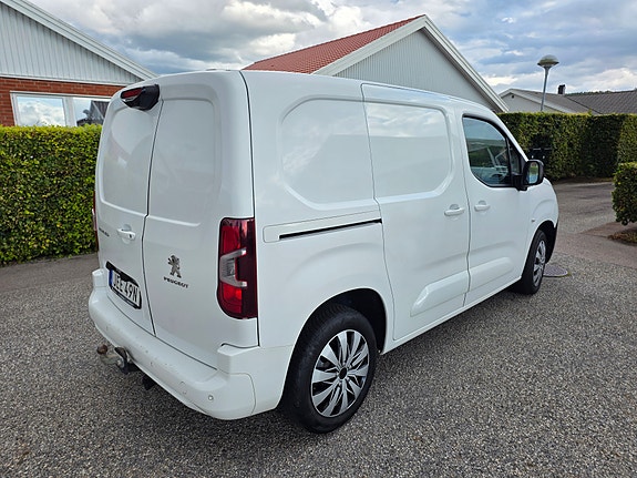 Peugeot Partner 2 of 13