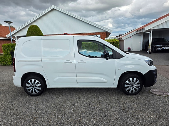 Peugeot Partner 4 of 13