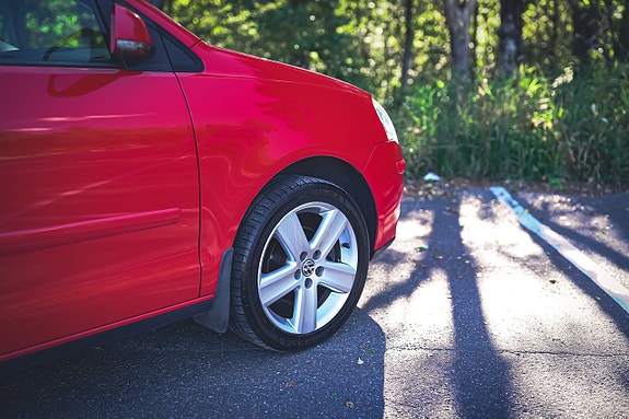 Volkswagen Polo 9 of 25