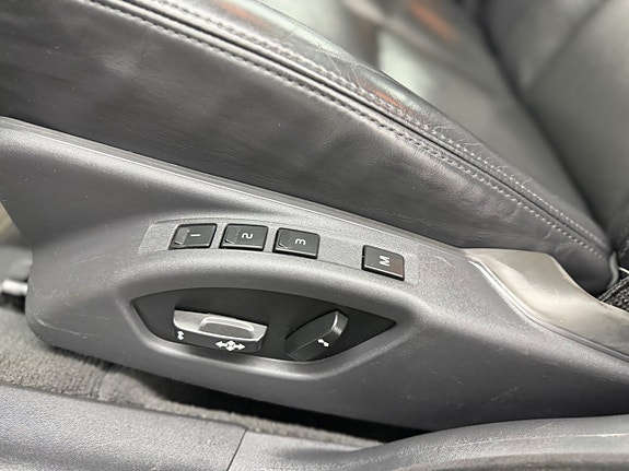 Volvo V70 14 of 25