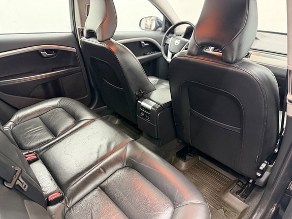 Volvo V70 10 of 25