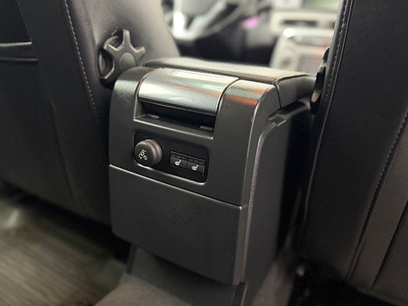 Volvo V70 11 of 25
