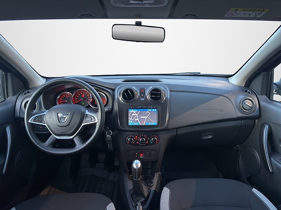Dacia Logan 10 of 21