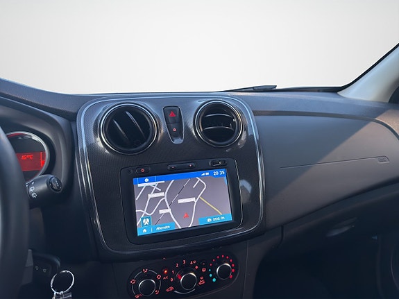 Dacia Logan 15 of 21