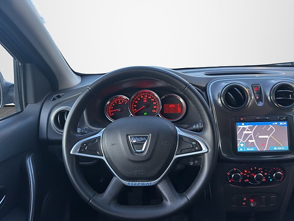 Dacia Logan 12 of 21