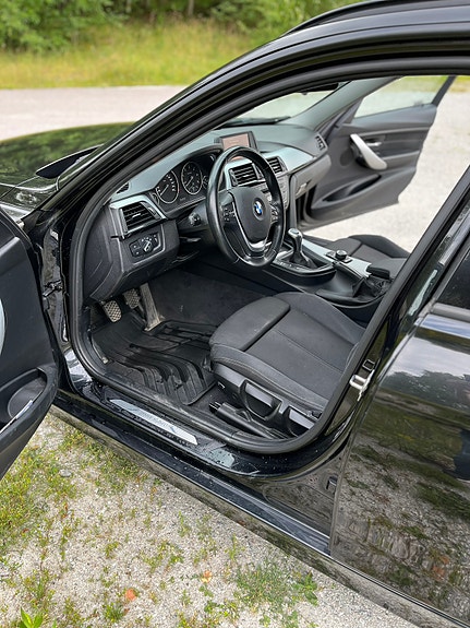 BMW 320d 8 of 8