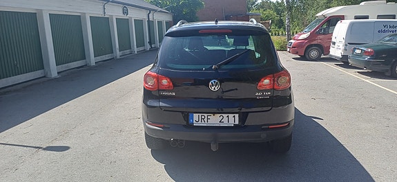 Volkswagen Tiguan 5 of 7