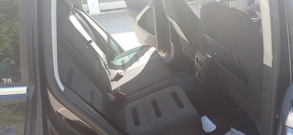 Volkswagen Tiguan 4 of 7