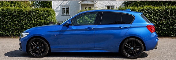 BMW 118i 2 of 11