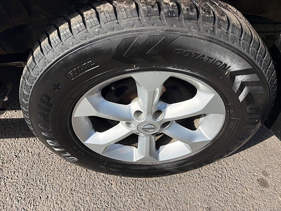 Nissan Navara 21 of 23
