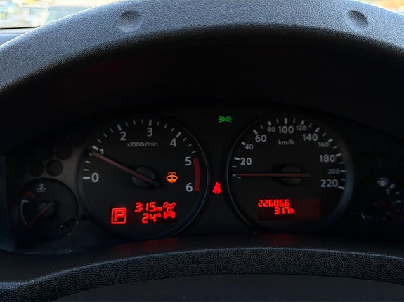Nissan Navara 11 of 23