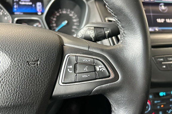 Ford Focus 15 of 27