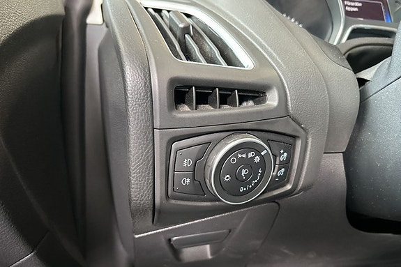 Ford Focus 20 of 27