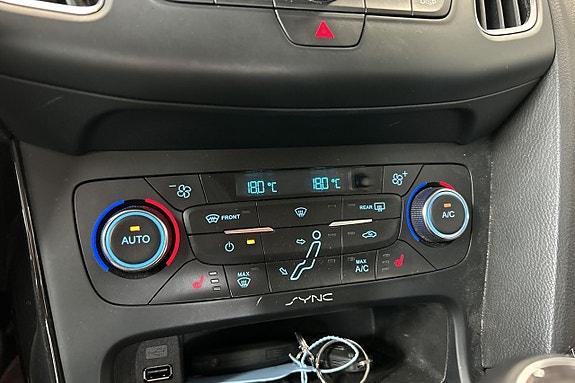Ford Focus 16 of 27
