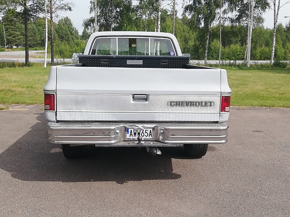 Chevrolet Cheyenne 7 of 7