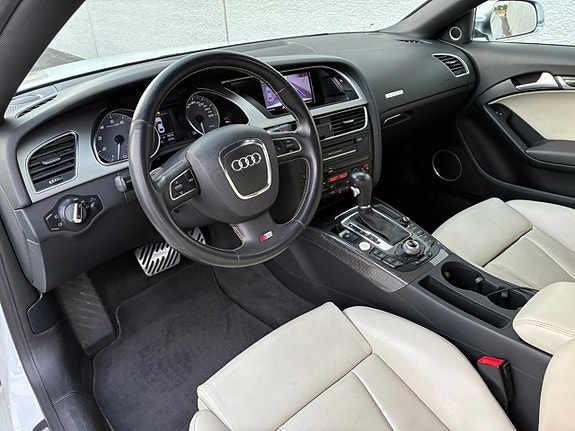 Audi S5 12 of 23