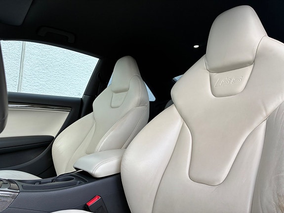 Audi S5 16 of 23