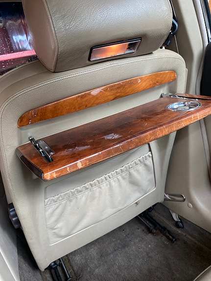 Jaguar XJ 7 of 8
