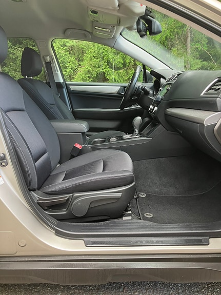 Subaru Outback 13 of 16