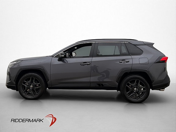 Toyota RAV4 4 of 27