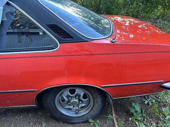 Opel Commodore 18 of 25