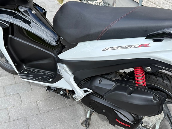 Honda Nsc50r 7 of 11