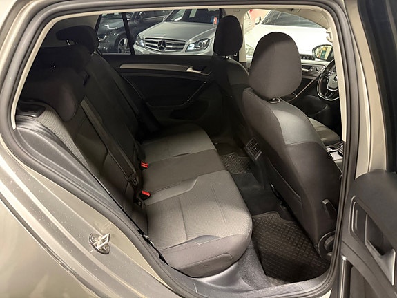 Volkswagen Golf I 21 of 22