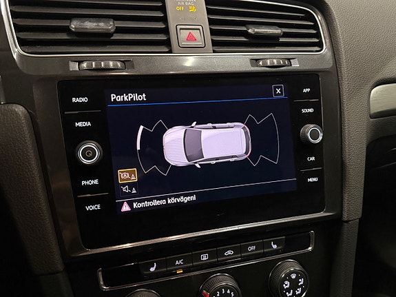 Volkswagen Golf I 16 of 22