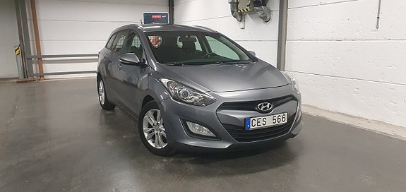 Hyundai i30 3 of 11