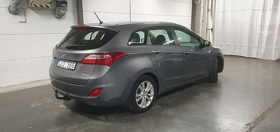 Hyundai i30 4 of 11