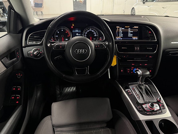 Audi A5 12 of 27