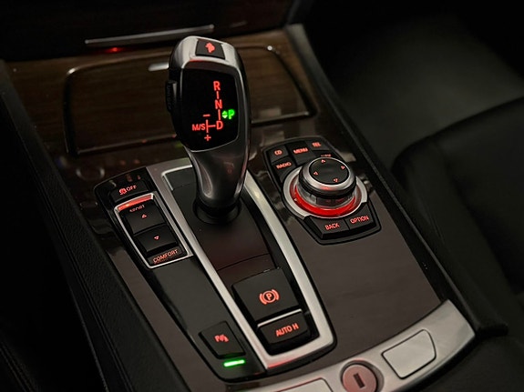 BMW 740Li 16 of 27