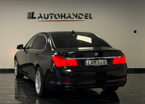 BMW 740Li 4 of 27