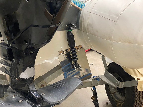 Fullutrustad Great White 270 aluminium jockeysäte med 20hk 4t båda från 2019 15 of 19