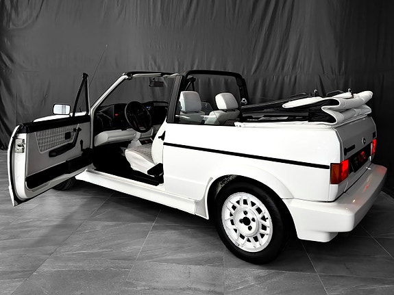 Volkswagen Golf I 16 of 30